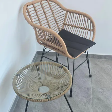 White Pebble Aparthotel Skiathos