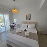 White Pebble Skiathos Town