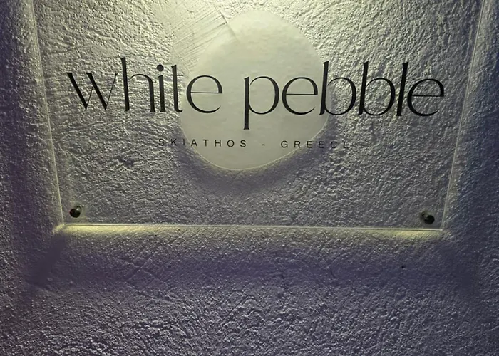 White Pebble 3* Skiathos Town