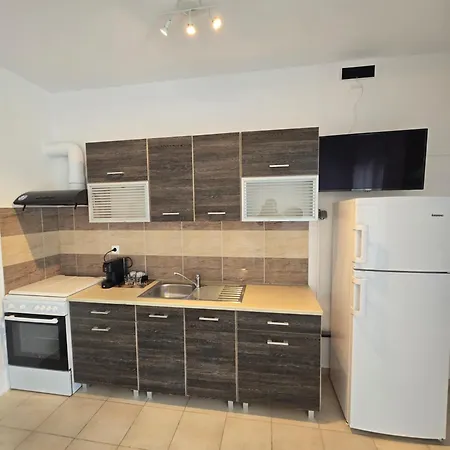 White Pebble מלון דירות העיירה סקיאתוס